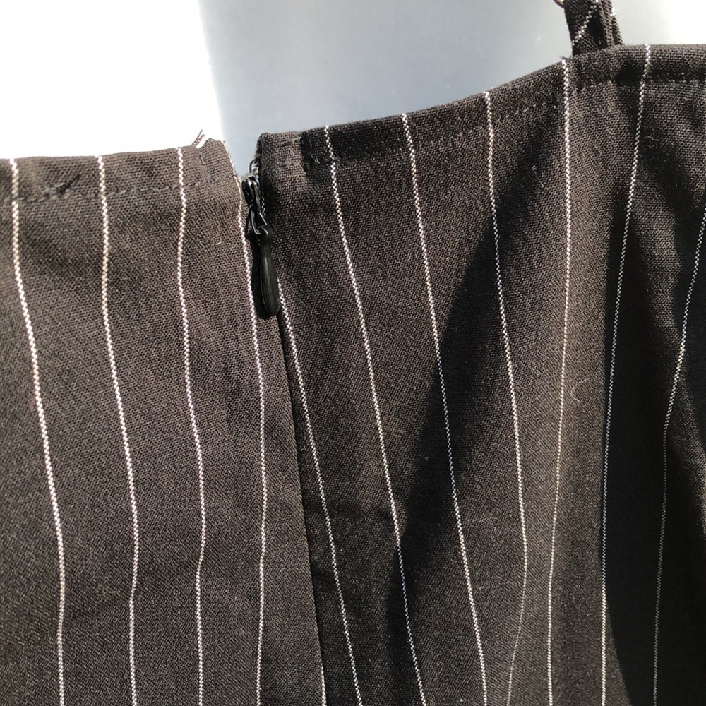 NWT FOREVER 21 pinstriped woven coverall mini dress - Picture 14 of 16